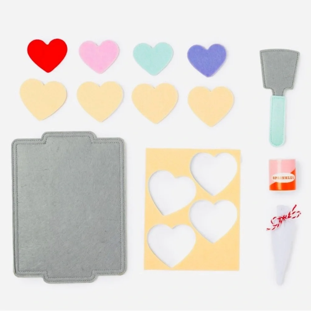 Target Bullseye Playground Valentine’s Day Sweetheart’s Cookies Felt Food Toys